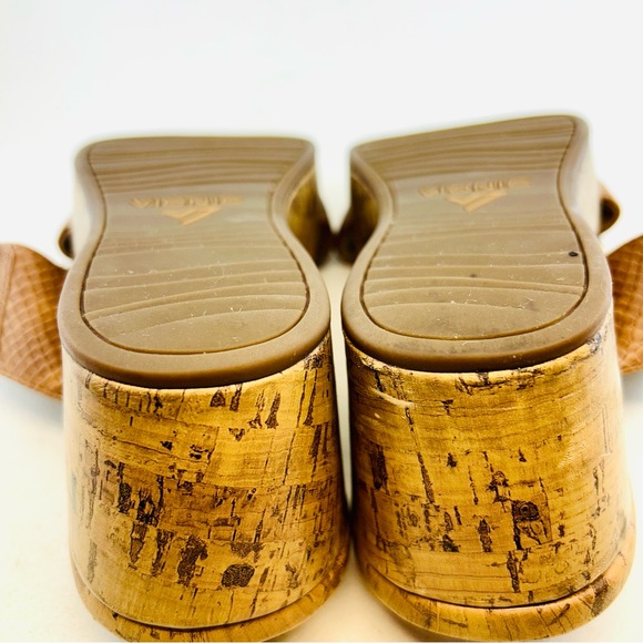 Vionic Brown Snake Pepper Adjustable Double Strap Wedge Sandals, size 9 - Picture 10 of 10